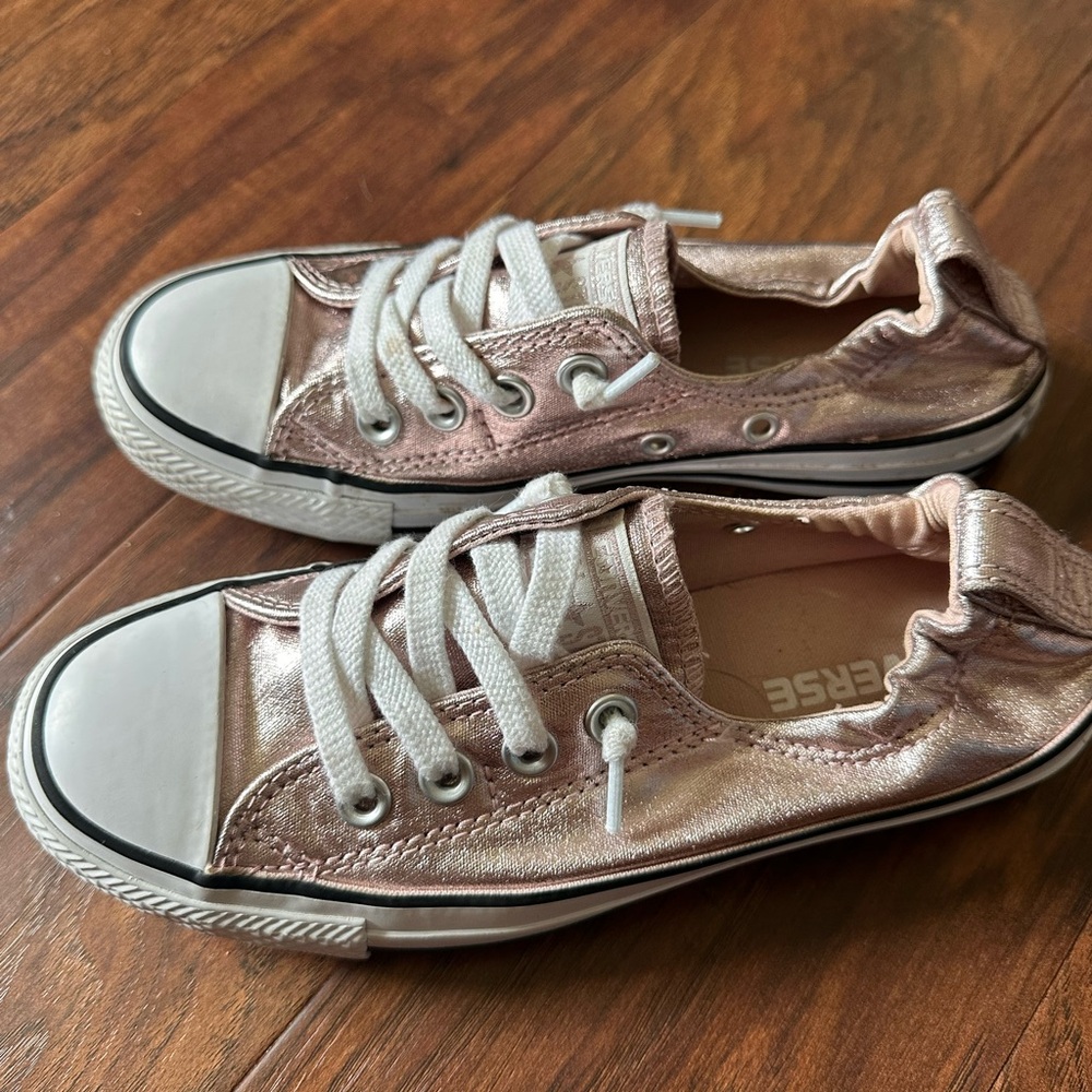 Women’s Converse Shimmering Rose Sneakers